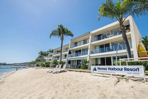 Noosa Harbour Resort - Accommodation Redcliffe 4