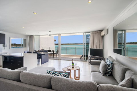 Noosa Harbour Resort - Accommodation Redcliffe 34