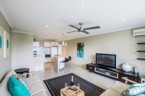 Noosa Harbour Resort - Accommodation Redcliffe 9