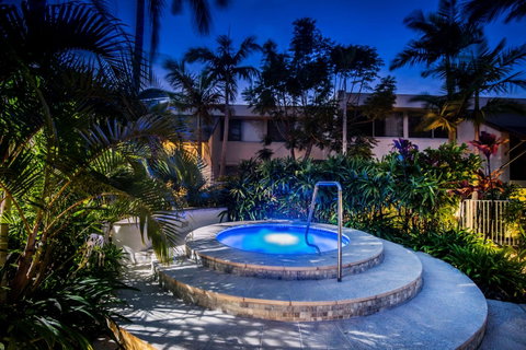Noosa Harbour Resort - Accommodation Redcliffe 8