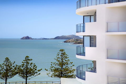 Oshen Holiday Apartments Yeppoon - Accommodation Redcliffe 0