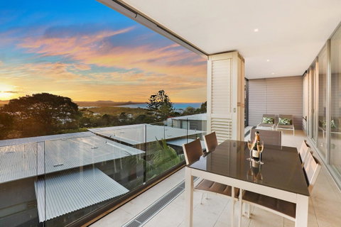 The Rise Noosa - Accommodation Redcliffe 2