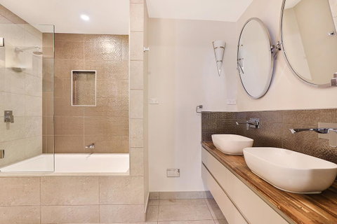 The Rise Noosa - Accommodation Redcliffe 12