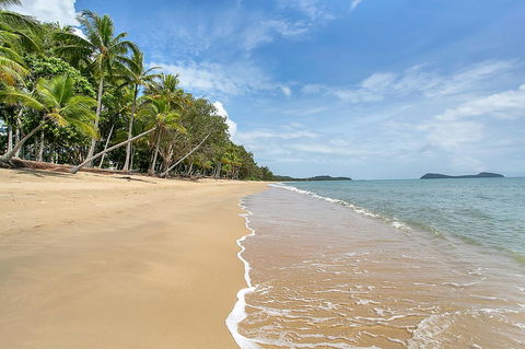 Agincourt Beachfront Apartments - Accommodation Redcliffe 21