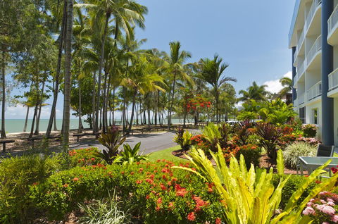 Agincourt Beachfront Apartments - Accommodation Redcliffe 26