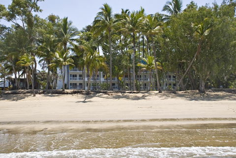 Agincourt Beachfront Apartments - Accommodation Redcliffe 0