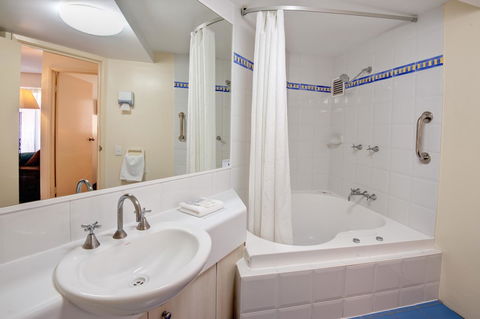 Nautilus Resort Mooloolaba - Accommodation Redcliffe 24