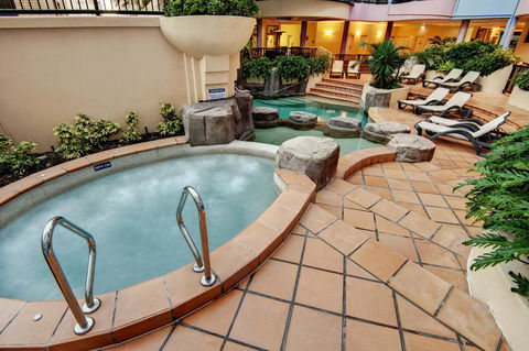 Nautilus Resort Mooloolaba - Accommodation Redcliffe 3