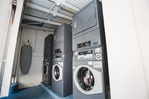 Mad Monkey Central - Accommodation Redcliffe 44