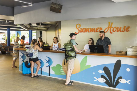 Summer House Cairns - Accommodation Redcliffe 9