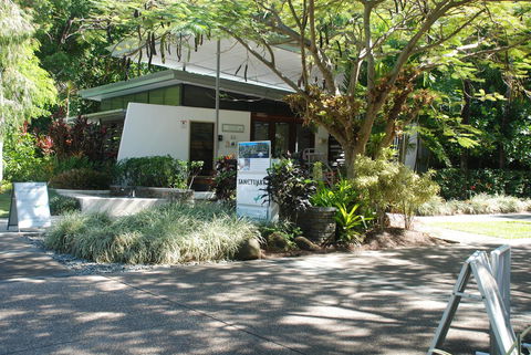 Sanctuary Palm Cove - Accommodation Redcliffe 9
