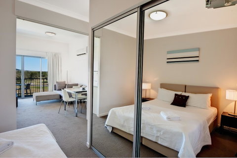 The Point Resort - Accommodation Redcliffe 16
