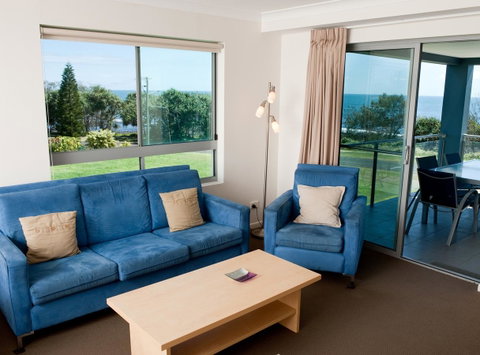 The Point Resort - Accommodation Redcliffe 13