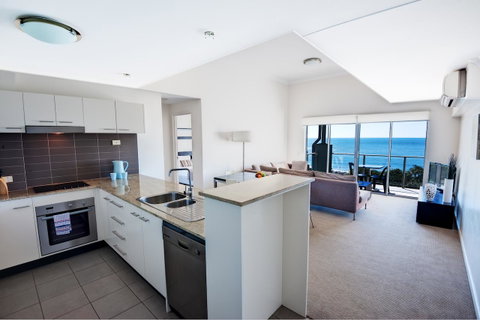 The Point Resort - Accommodation Redcliffe 8