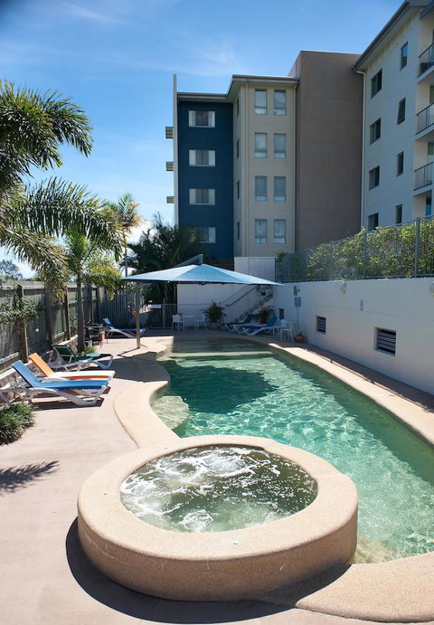 The Point Resort - Accommodation Redcliffe 7
