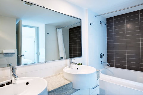 The Point Resort - Accommodation Redcliffe 1