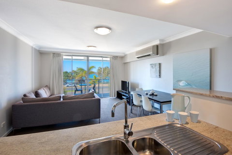 The Point Resort - Accommodation Redcliffe 27