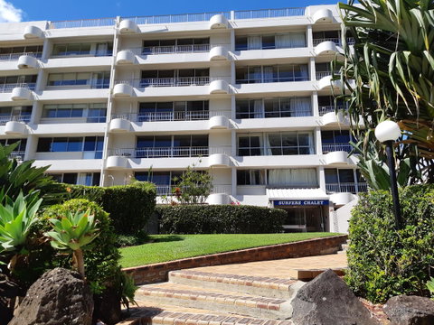 Surfers Chalet - Accommodation Redcliffe 1