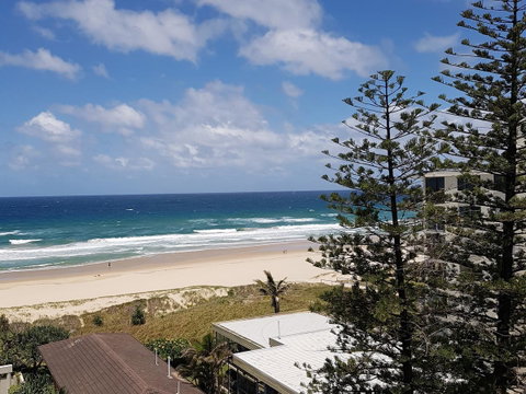 Surfers Chalet - Accommodation Redcliffe 35
