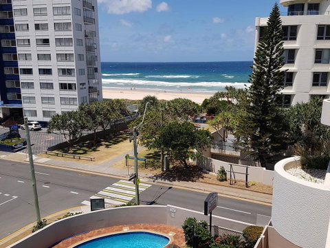 Surfers Chalet - Accommodation Redcliffe 31