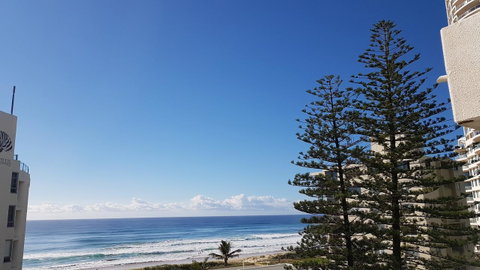 Surfers Chalet - Accommodation Redcliffe 21