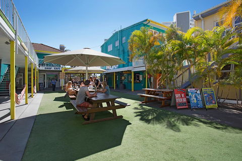 Backpackers In Paradise 18-35 Hostel - Accommodation Redcliffe 15
