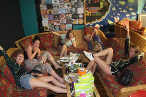 Backpackers In Paradise 18-35 Hostel - Accommodation Redcliffe 20