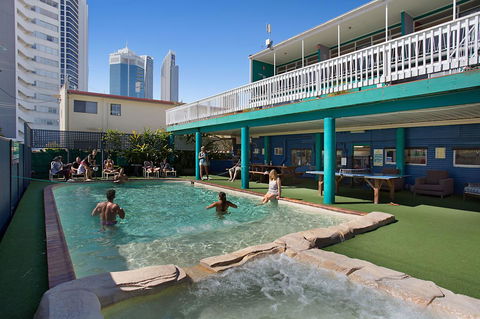 Backpackers In Paradise 18-35 Hostel - Accommodation Redcliffe 19