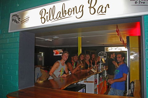 Backpackers In Paradise 18-35 Hostel - Accommodation Redcliffe 12