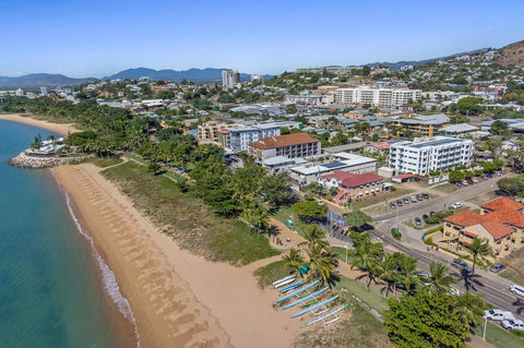 Madison Ocean Breeze Apartments - Accommodation Redcliffe 4