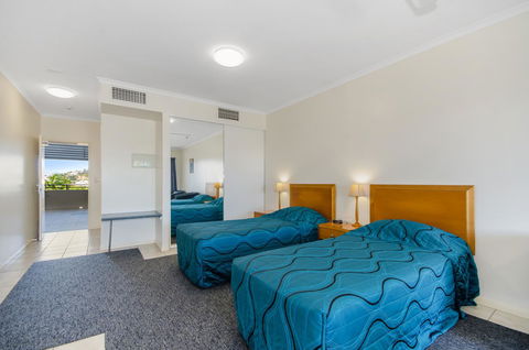 Madison Ocean Breeze Apartments - Accommodation Redcliffe 10