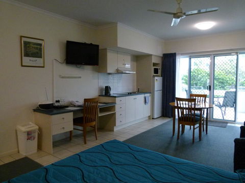 Madison Ocean Breeze Apartments - Accommodation Redcliffe 22