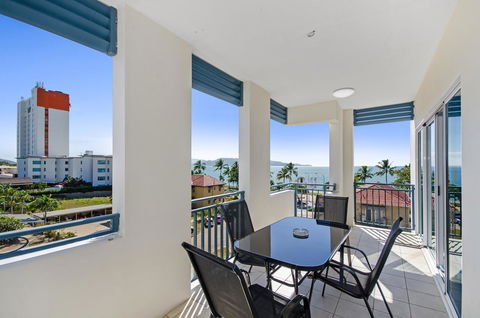 Madison Ocean Breeze Apartments - Accommodation Redcliffe 13