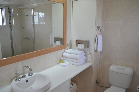 Comfort Inn Grammar View - Accommodation Redcliffe 11