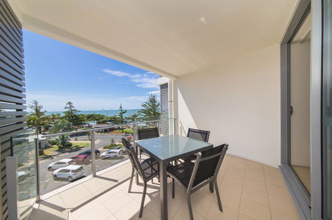 Salt Yeppoon - Accommodation Redcliffe 0
