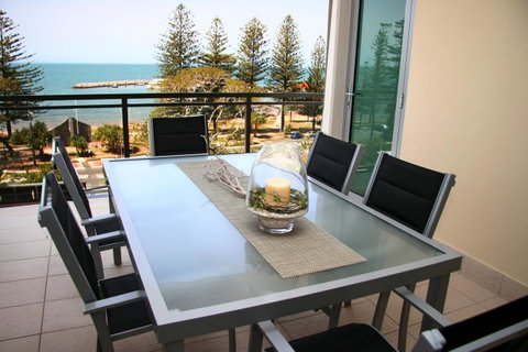Proximity Waterfront Apartments - Accommodation Redcliffe 35