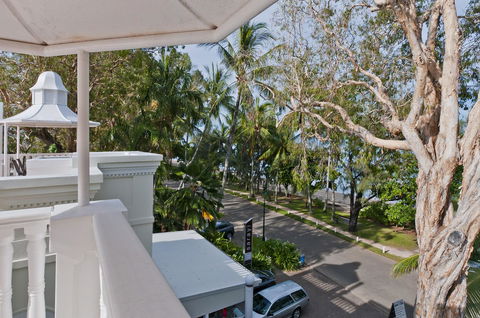 Sarayi Boutique Hotel - Accommodation Redcliffe 30