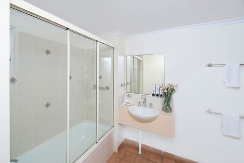 Park Regis Anchorage - Accommodation Redcliffe 10