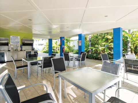 Silkari Lagoons Port Douglas - Accommodation Redcliffe 4