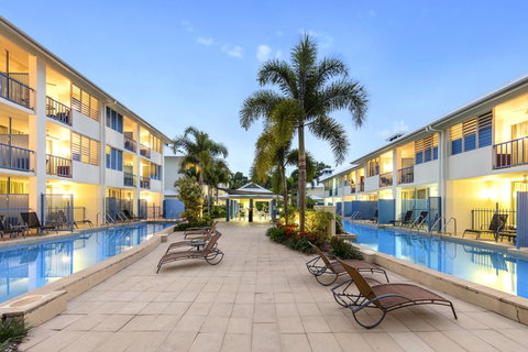 Silkari Lagoons Port Douglas - Accommodation Redcliffe 12