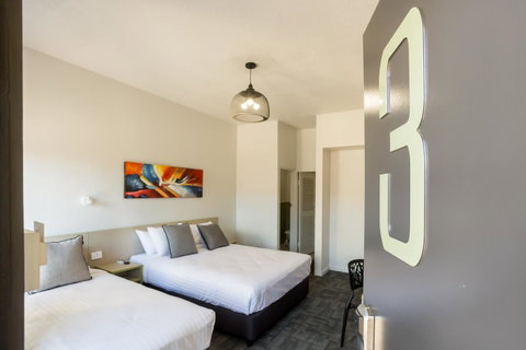 Nightcap At Emerald Star Hotel - Accommodation Redcliffe 12