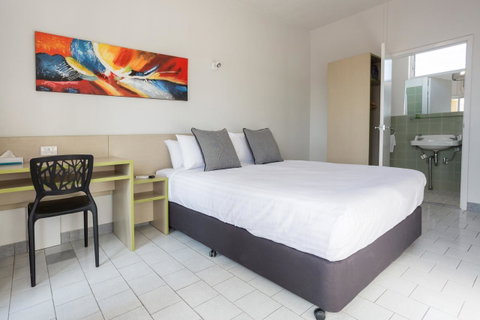 Nightcap At Emerald Star Hotel - Accommodation Redcliffe 31