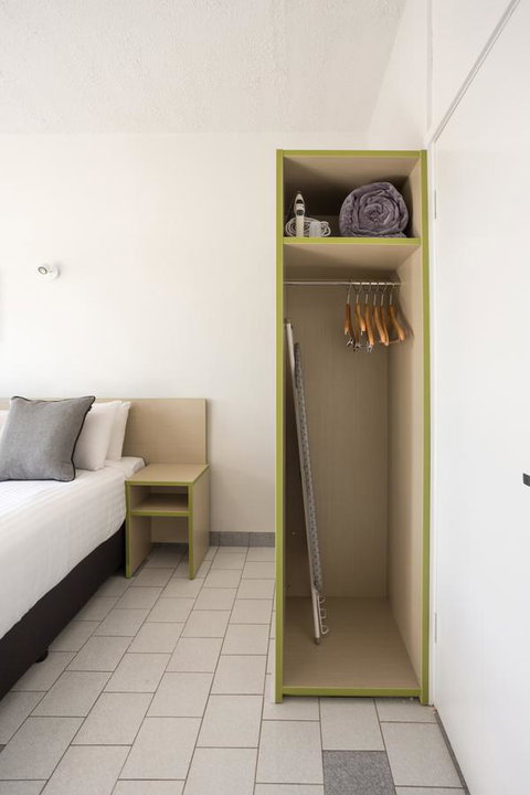 Nightcap At Emerald Star Hotel - Accommodation Redcliffe 33