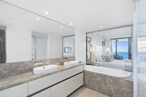 Soul Surfers Paradise - Gclr - Accommodation Redcliffe 5