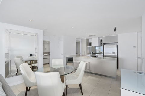 Soul Surfers Paradise - Gclr - Accommodation Redcliffe 2