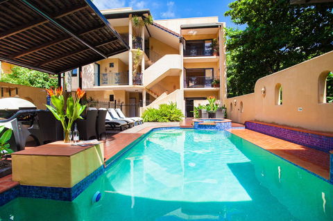 Villa San Michele (Official) - Accommodation Redcliffe 27