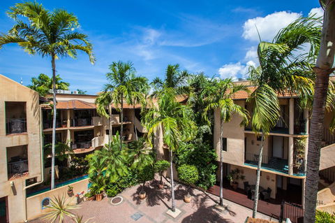 Villa San Michele (Official) - Accommodation Redcliffe 41