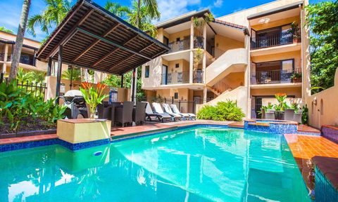 Villa San Michele (Official) - Accommodation Redcliffe 10