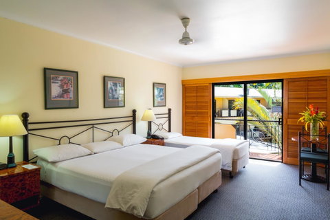 Palm Royale Cairns - Accommodation Redcliffe 21