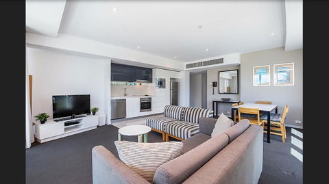 Gold Coast Private Apartments - H Residences, Surfers Paradise - Accommodation Redcliffe 33